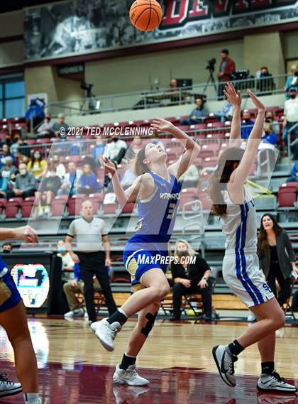 Thumbnail 1 in Star City vs. Harrison (AAA 4A State Round Two) photogallery.