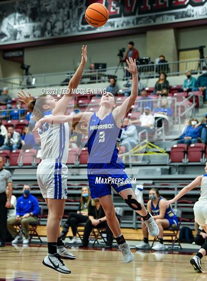 Thumbnail 3 in Star City vs. Harrison (AAA 4A State Round Two) photogallery.