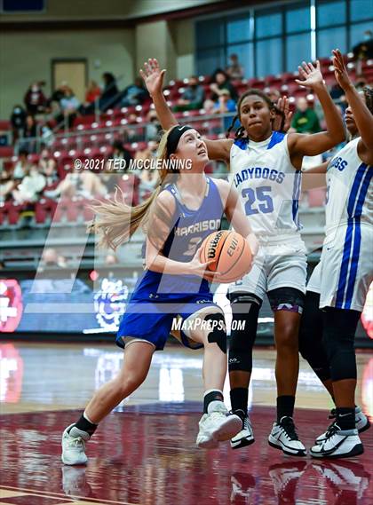 Thumbnail 1 in Star City vs. Harrison (AAA 4A State Round Two) photogallery.