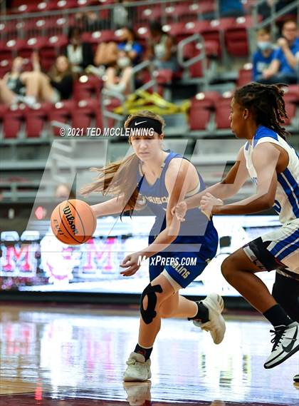 Thumbnail 1 in Star City vs. Harrison (AAA 4A State Round Two) photogallery.
