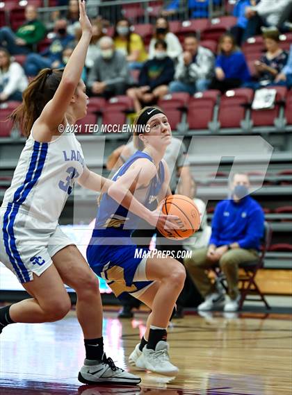 Thumbnail 3 in Star City vs. Harrison (AAA 4A State Round Two) photogallery.