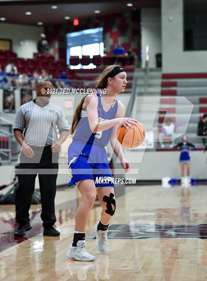 Thumbnail 2 in Star City vs. Harrison (AAA 4A State Round Two) photogallery.