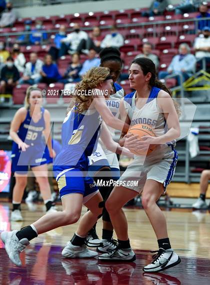 Thumbnail 3 in Star City vs. Harrison (AAA 4A State Round Two) photogallery.