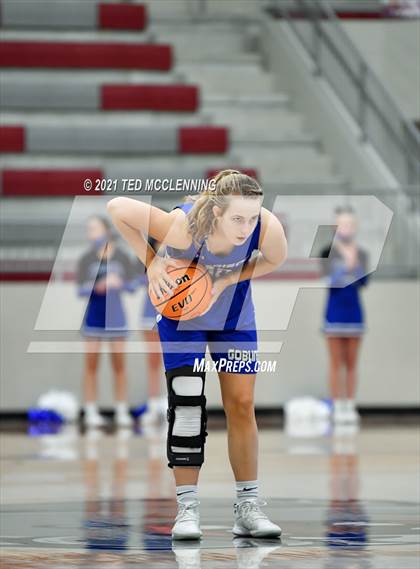 Thumbnail 1 in Star City vs. Harrison (AAA 4A State Round Two) photogallery.