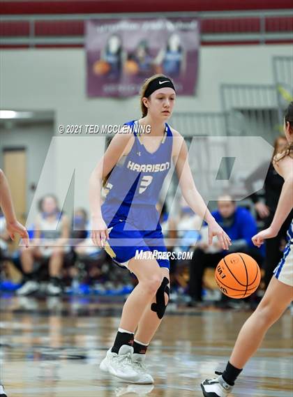 Thumbnail 1 in Star City vs. Harrison (AAA 4A State Round Two) photogallery.