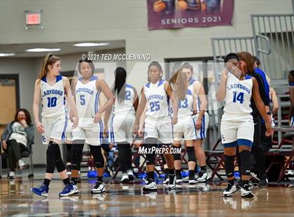 Thumbnail 1 in Star City vs. Harrison (AAA 4A State Round Two) photogallery.