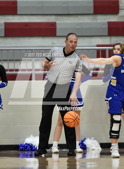 Thumbnail 2 in Star City vs. Harrison (AAA 4A State Round Two) photogallery.