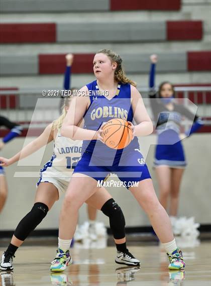 Thumbnail 1 in Star City vs. Harrison (AAA 4A State Round Two) photogallery.
