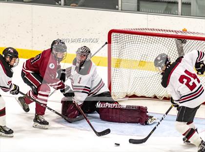 Thumbnail 3 in Middlesex @ Roxbury Latin photogallery.