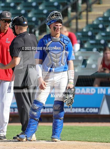 Thumbnail 1 in Friendswood vs. Mansfield Legacy (UIL 5A Baseball Semifinal) photogallery.