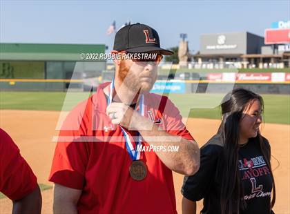 Thumbnail 3 in Friendswood vs. Mansfield Legacy (UIL 5A Baseball Semifinal) photogallery.