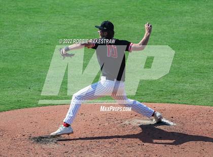 Thumbnail 2 in Friendswood vs. Mansfield Legacy (UIL 5A Baseball Semifinal) photogallery.