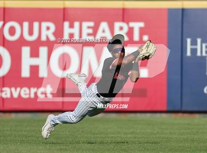 Thumbnail 1 in Friendswood vs. Mansfield Legacy (UIL 5A Baseball Semifinal) photogallery.