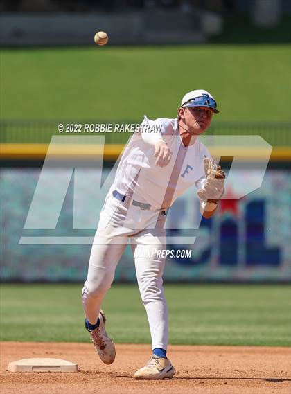Thumbnail 2 in Friendswood vs. Mansfield Legacy (UIL 5A Baseball Semifinal) photogallery.