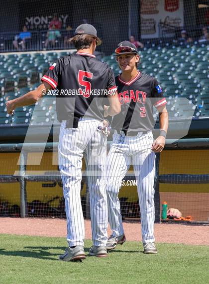Thumbnail 1 in Friendswood vs. Mansfield Legacy (UIL 5A Baseball Semifinal) photogallery.