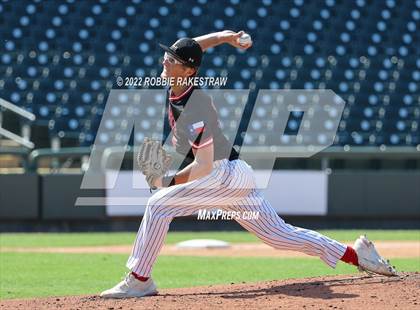 Thumbnail 3 in Friendswood vs. Mansfield Legacy (UIL 5A Baseball Semifinal) photogallery.