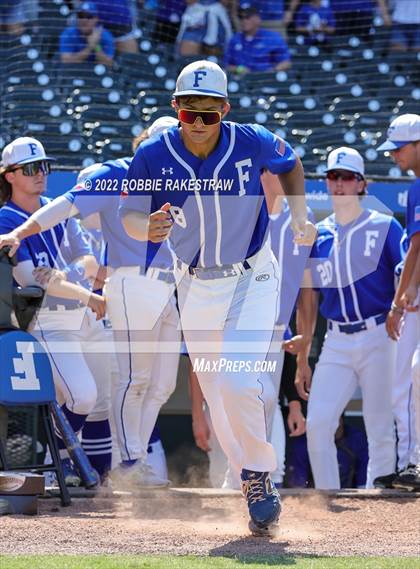 Thumbnail 1 in Friendswood vs. Mansfield Legacy (UIL 5A Baseball Semifinal) photogallery.