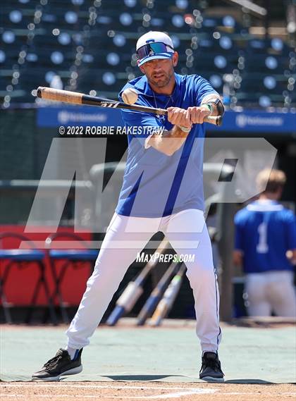 Thumbnail 2 in Friendswood vs. Mansfield Legacy (UIL 5A Baseball Semifinal) photogallery.