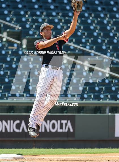 Thumbnail 2 in Friendswood vs. Mansfield Legacy (UIL 5A Baseball Semifinal) photogallery.