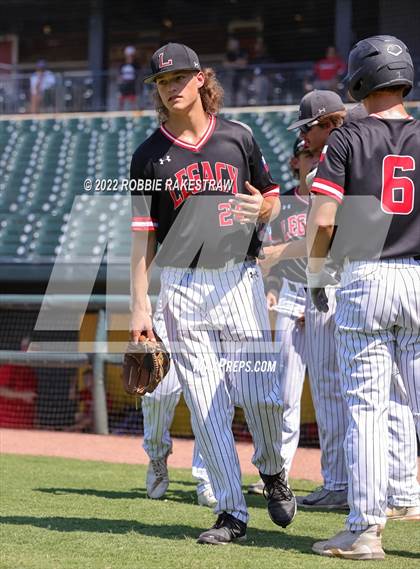 Thumbnail 1 in Friendswood vs. Mansfield Legacy (UIL 5A Baseball Semifinal) photogallery.