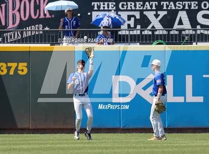 Thumbnail 2 in Friendswood vs. Mansfield Legacy (UIL 5A Baseball Semifinal) photogallery.