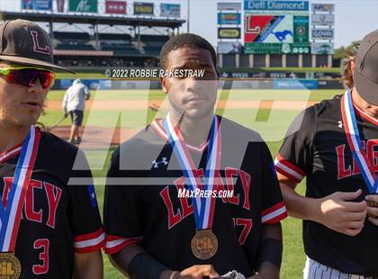 Thumbnail 1 in Friendswood vs. Mansfield Legacy (UIL 5A Baseball Semifinal) photogallery.