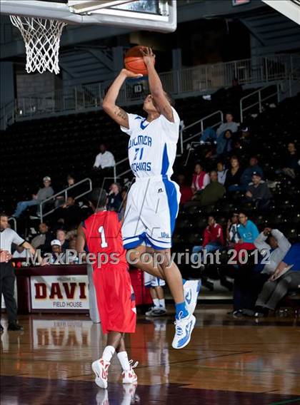 Thumbnail 1 in Bishop Dunne @ Wilmer-Hutchins (DJH5 Holiday Showcase) photogallery.