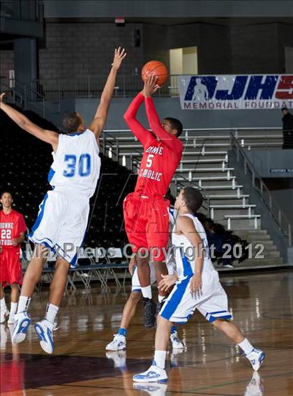 Thumbnail 2 in Bishop Dunne @ Wilmer-Hutchins (DJH5 Holiday Showcase) photogallery.