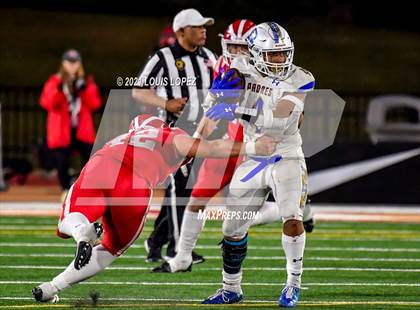 Thumbnail 2 in Serra vs. Mater Dei (CIF State Open DIV Championship) photogallery.