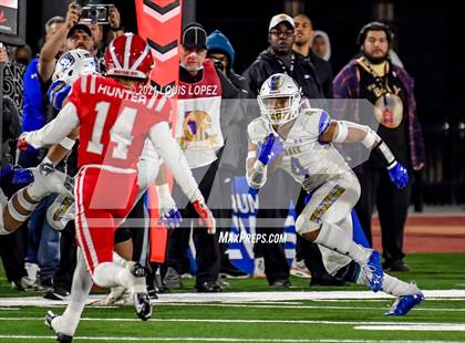 Thumbnail 3 in Serra vs. Mater Dei (CIF State Open DIV Championship) photogallery.