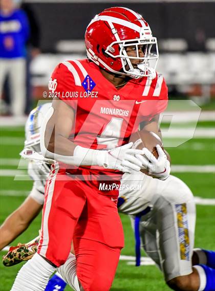 Thumbnail 3 in Serra vs. Mater Dei (CIF State Open DIV Championship) photogallery.