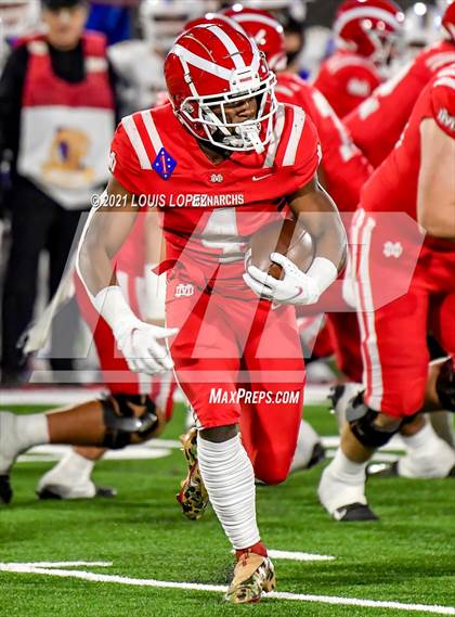 Thumbnail 2 in Serra vs. Mater Dei (CIF State Open DIV Championship) photogallery.