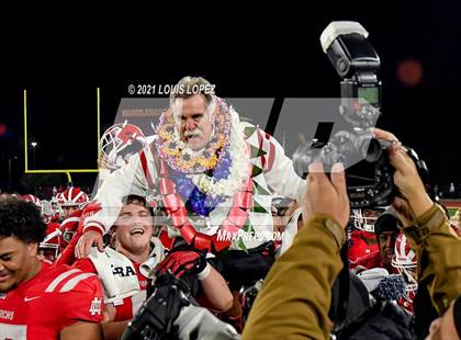 Thumbnail 3 in Serra vs. Mater Dei (CIF State Open DIV Championship) photogallery.