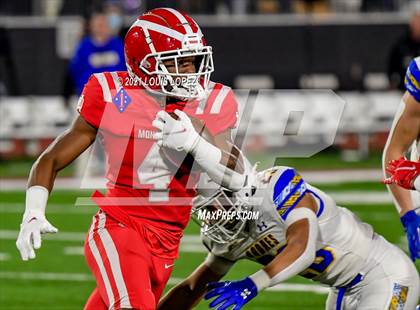 Thumbnail 2 in Serra vs. Mater Dei (CIF State Open DIV Championship) photogallery.
