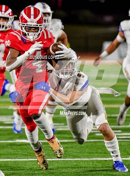 Thumbnail 2 in Serra vs. Mater Dei (CIF State Open DIV Championship) photogallery.