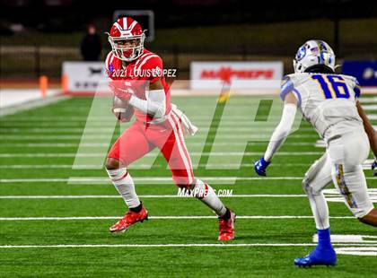 Thumbnail 2 in Serra vs. Mater Dei (CIF State Open DIV Championship) photogallery.