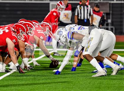 Thumbnail 2 in Serra vs. Mater Dei (CIF State Open DIV Championship) photogallery.