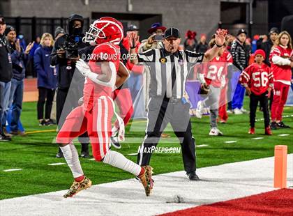 Thumbnail 2 in Serra vs. Mater Dei (CIF State Open DIV Championship) photogallery.
