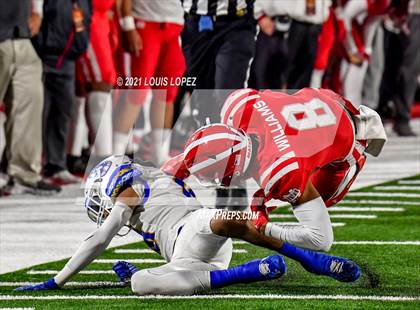 Thumbnail 2 in Serra vs. Mater Dei (CIF State Open DIV Championship) photogallery.