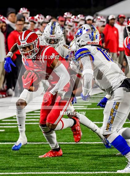 Thumbnail 2 in Serra vs. Mater Dei (CIF State Open DIV Championship) photogallery.