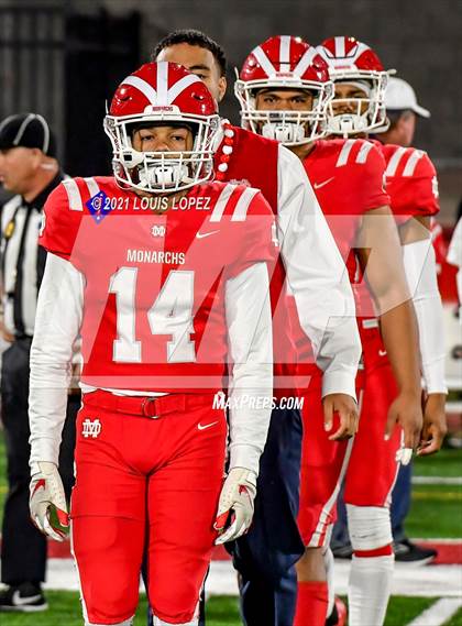 Thumbnail 3 in Serra vs. Mater Dei (CIF State Open DIV Championship) photogallery.