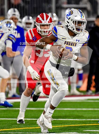 Thumbnail 3 in Serra vs. Mater Dei (CIF State Open DIV Championship) photogallery.