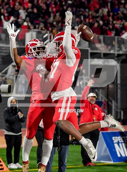 Thumbnail 1 in Serra vs. Mater Dei (CIF State Open DIV Championship) photogallery.