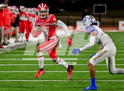 Thumbnail 2 in Serra vs. Mater Dei (CIF State Open DIV Championship) photogallery.