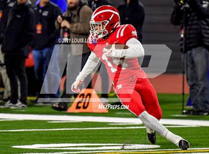 Thumbnail 2 in Serra vs. Mater Dei (CIF State Open DIV Championship) photogallery.