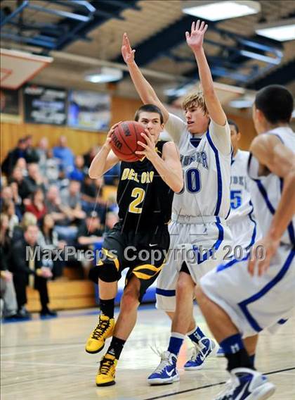 Thumbnail 3 in Rocklin vs Del Oro (Rocklin Holiday Tournament) photogallery.