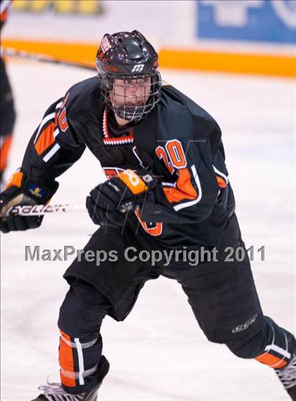 Thumbnail 3 in Blaine vs White Bear Lake (Schwan Cup) photogallery.