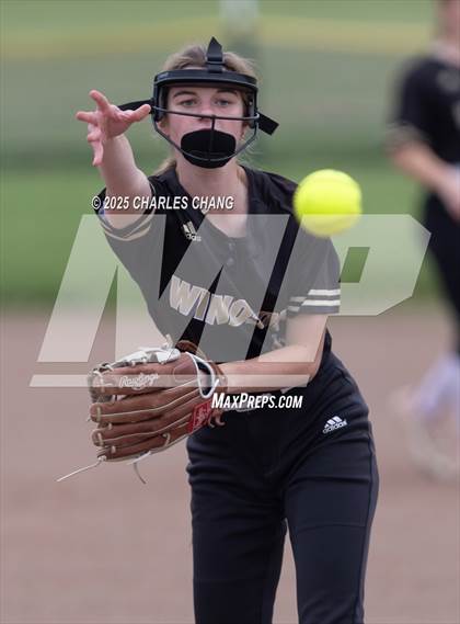 Thumbnail 1 in Windsor @ Rancho Cotate photogallery.