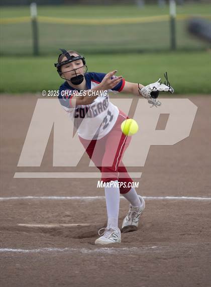 Thumbnail 2 in Windsor @ Rancho Cotate photogallery.