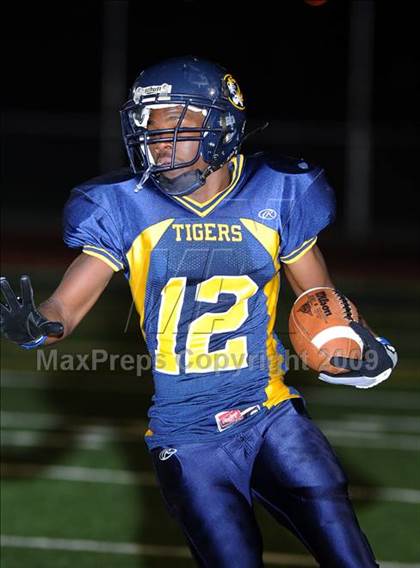 Thumbnail 3 in Windsor @ Inderkum photogallery.